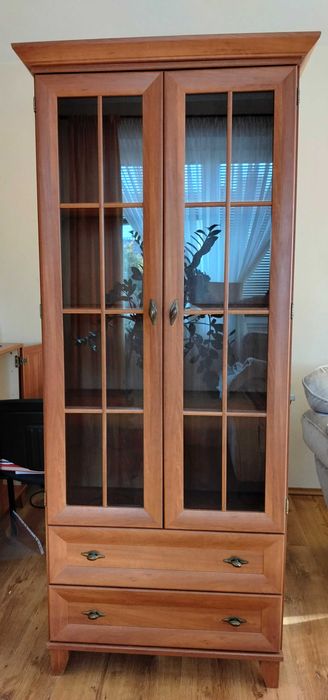 Komplet mebli witryna, komoda, szafka