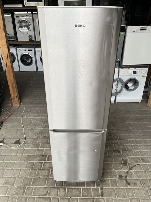 ХолодильникBEKO EC9201MOW Вис 185 см.