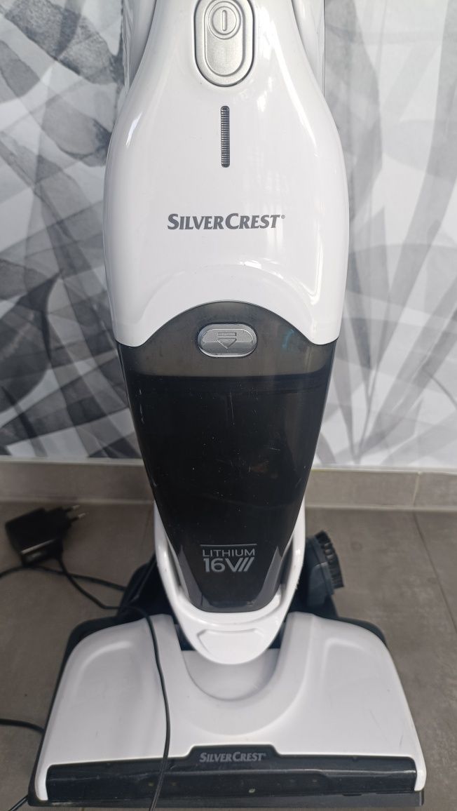 Zestaw Robot sprzątający i odkurzacz