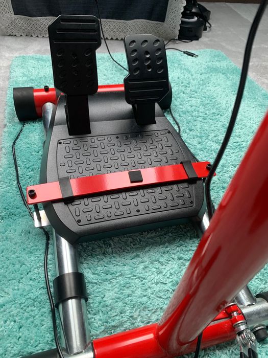 Kierownica THRUSTMASTER Ferrari 458 Spider Plus podstawka