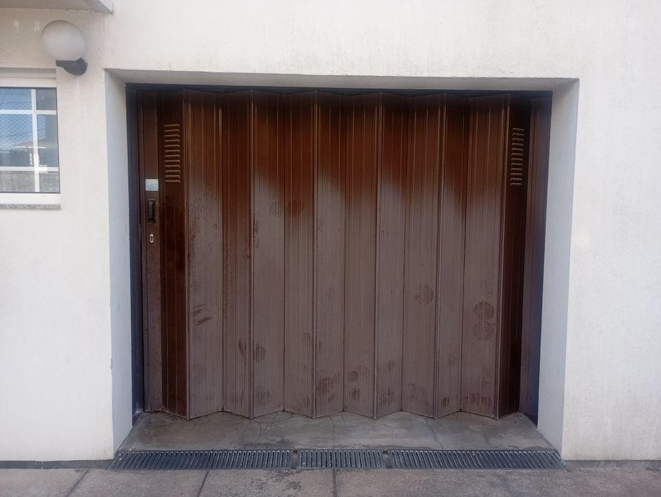 Portão de garagem