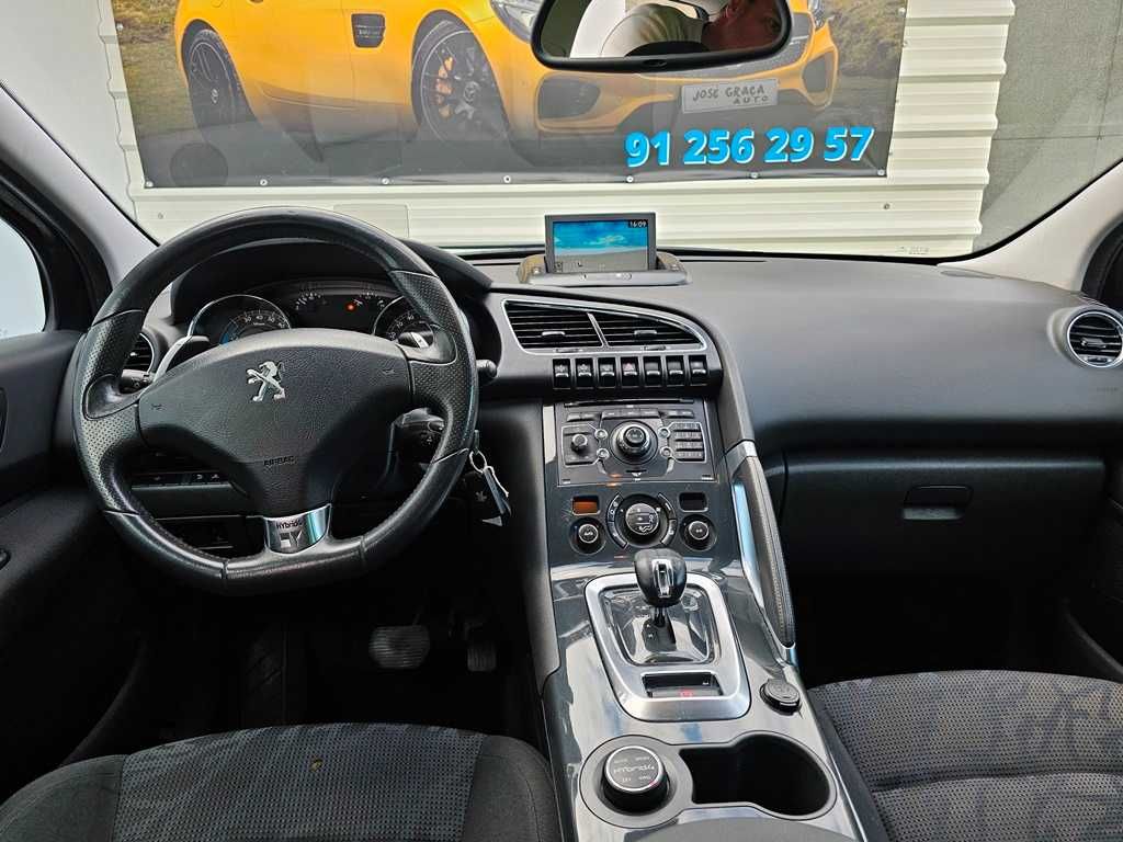 Peugeot 3008 2.0Hdi 200Cv Hybrid 4X4 11/2012