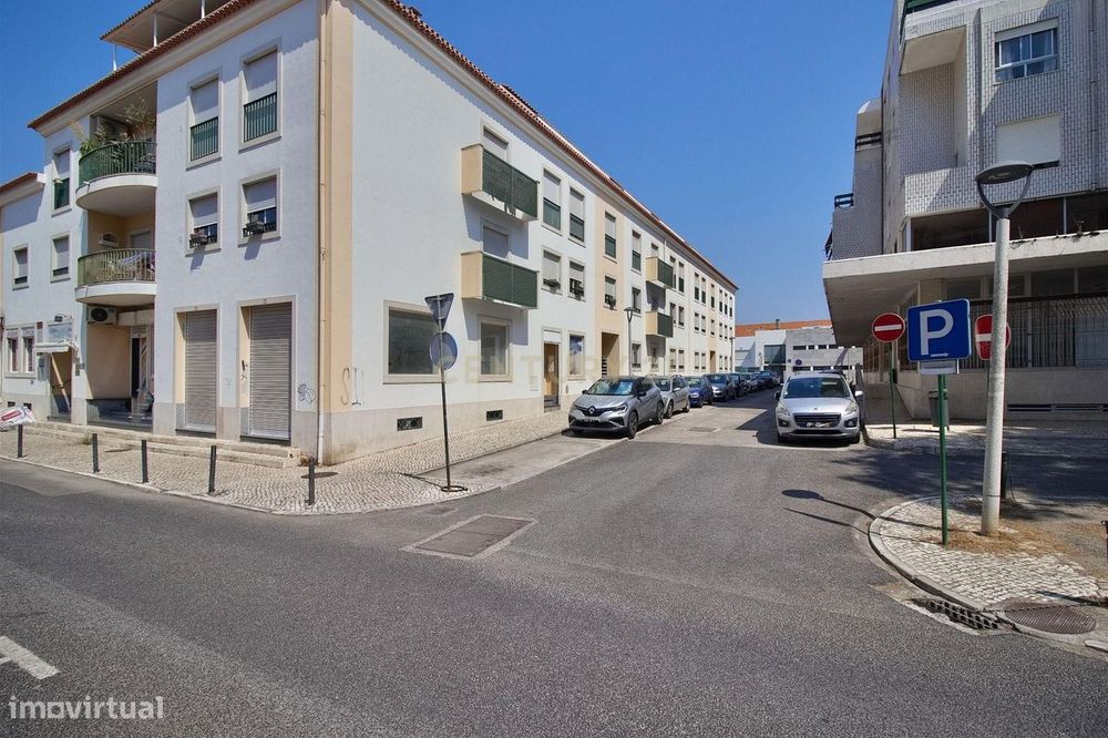 T2 com Garagem e Excelentes Acabamentos no Coração de Setúbal