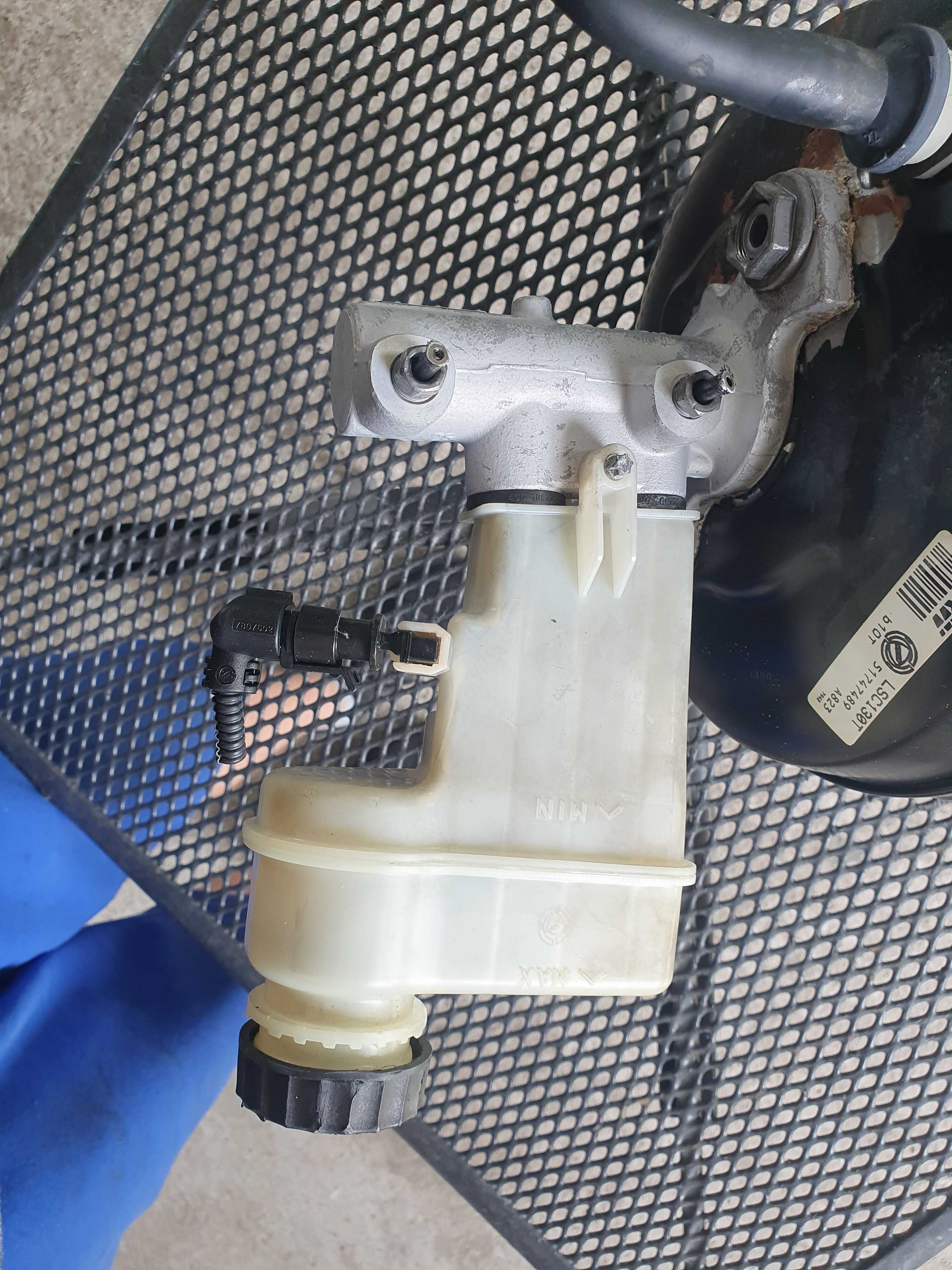 Pompa hamulcowa serwo Alfa Romeo 159 1.9 jtd