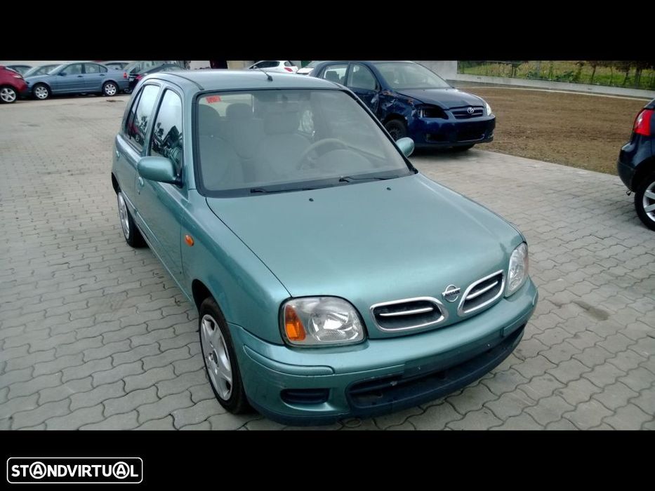 Nissan Micra 2002 para peças