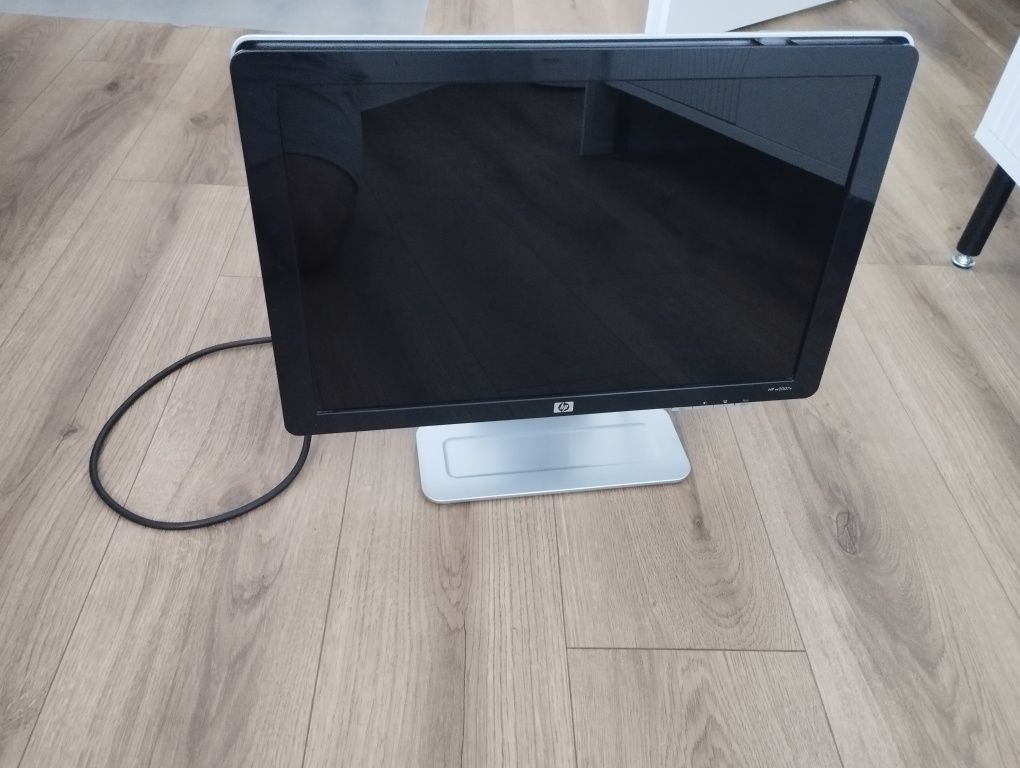Monitor HP 20 cali