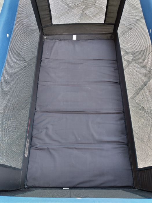 Cama de bebé para viagem/berço