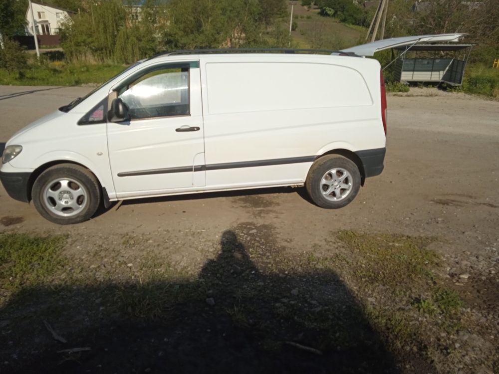 Mercedes Vito      ,