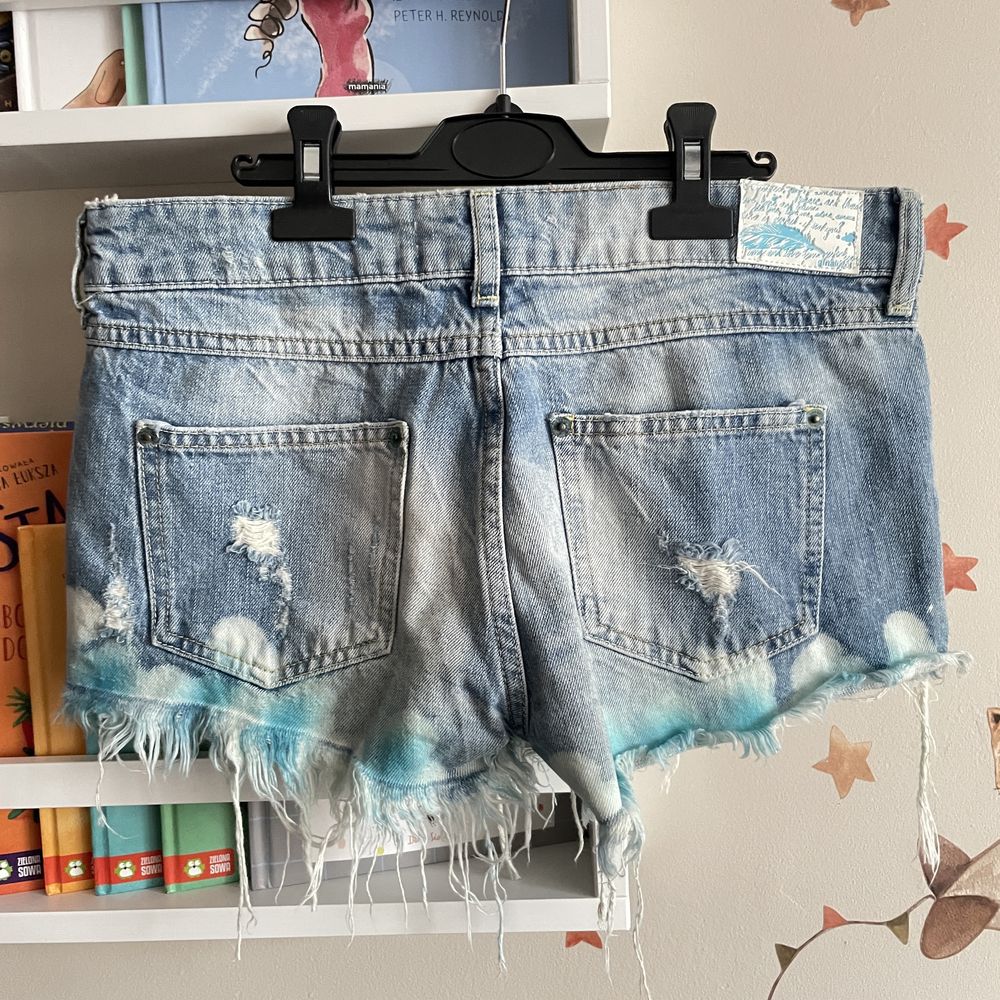 Gina Tricot Perfect jeansowe szorty niski stan spodenki bawełna 36 38