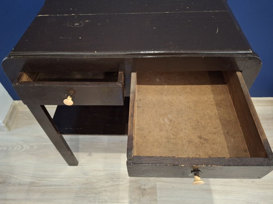 Stolik konsola pod radio typ 640 B z lat 50-tych.