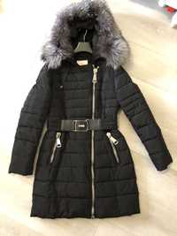 Пальто зимнее Olanmear на рост-150/160 с мехом чернобурки