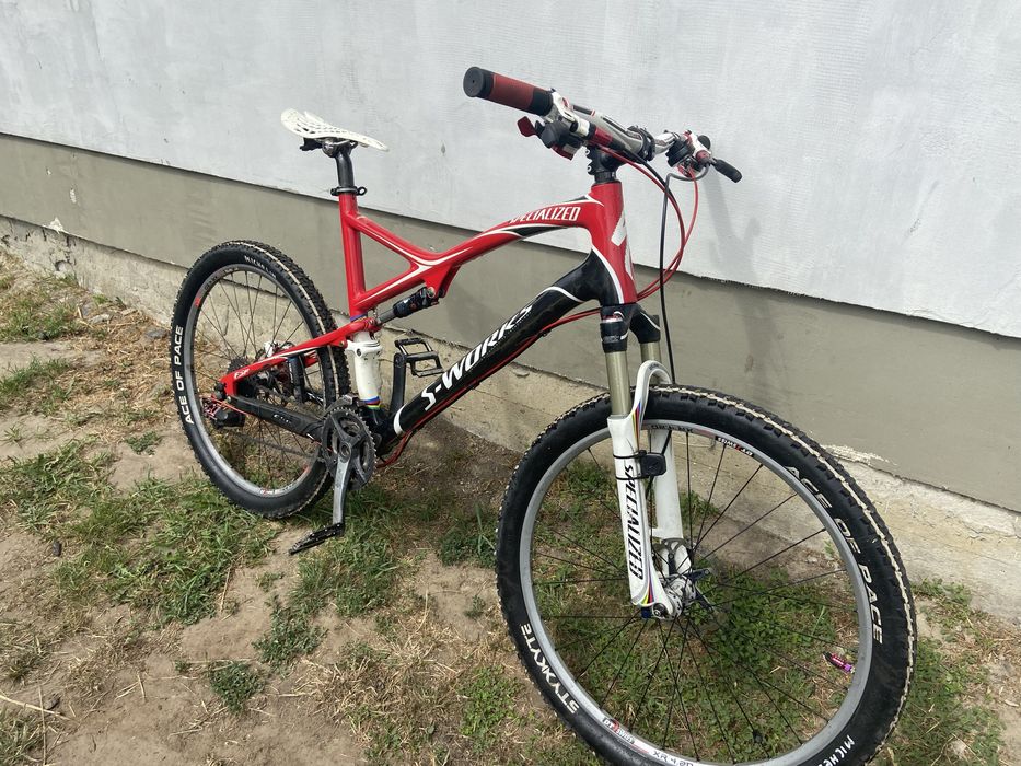 Карбоновий двух підвіс specealized s-works fsr epic carbon
