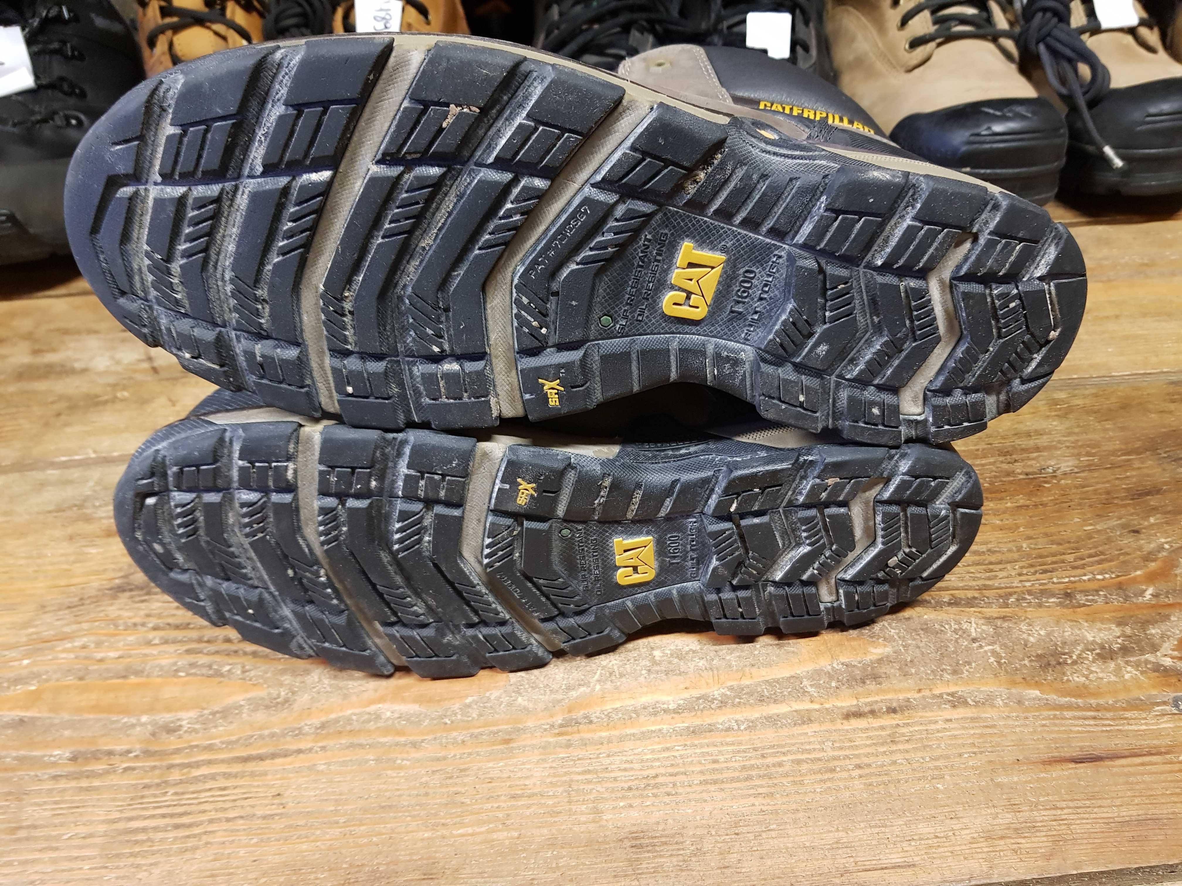 Buty robocze CATERPILLAR rozm 43,5 wkł 29 cm