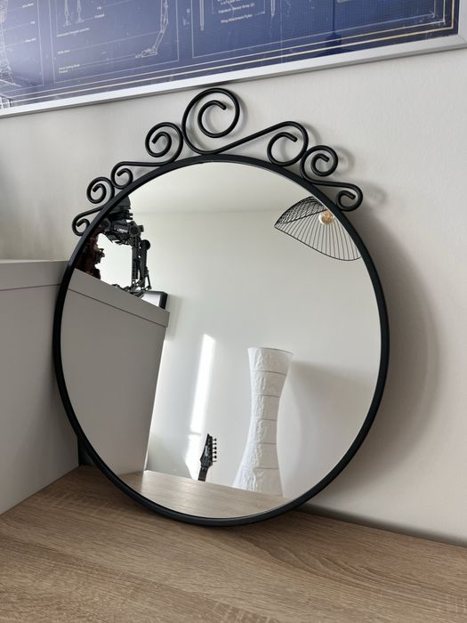 Lustro IKEA ekne