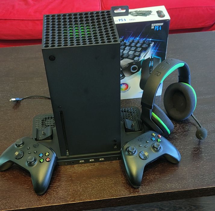 Konsola Xbox Series X Mega Zestaw + FC26