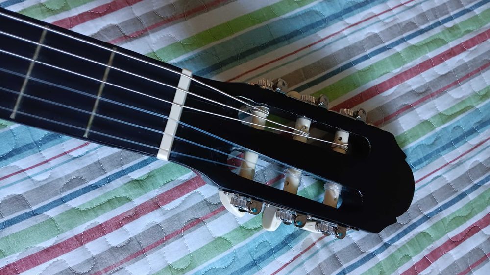 Guitarra Acústica