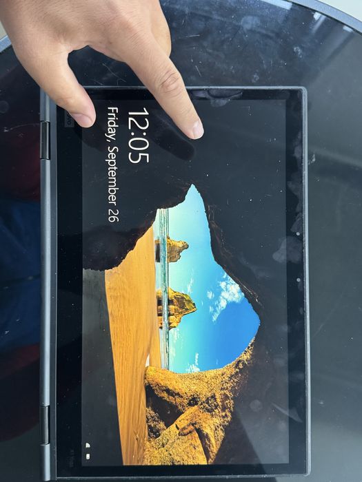 Lenovo ThinkPad X1 Yoga ( touch + magic pen )