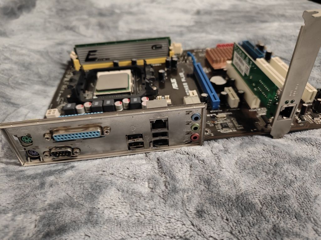 Asus m2n68 AM2+(cpu +озу)