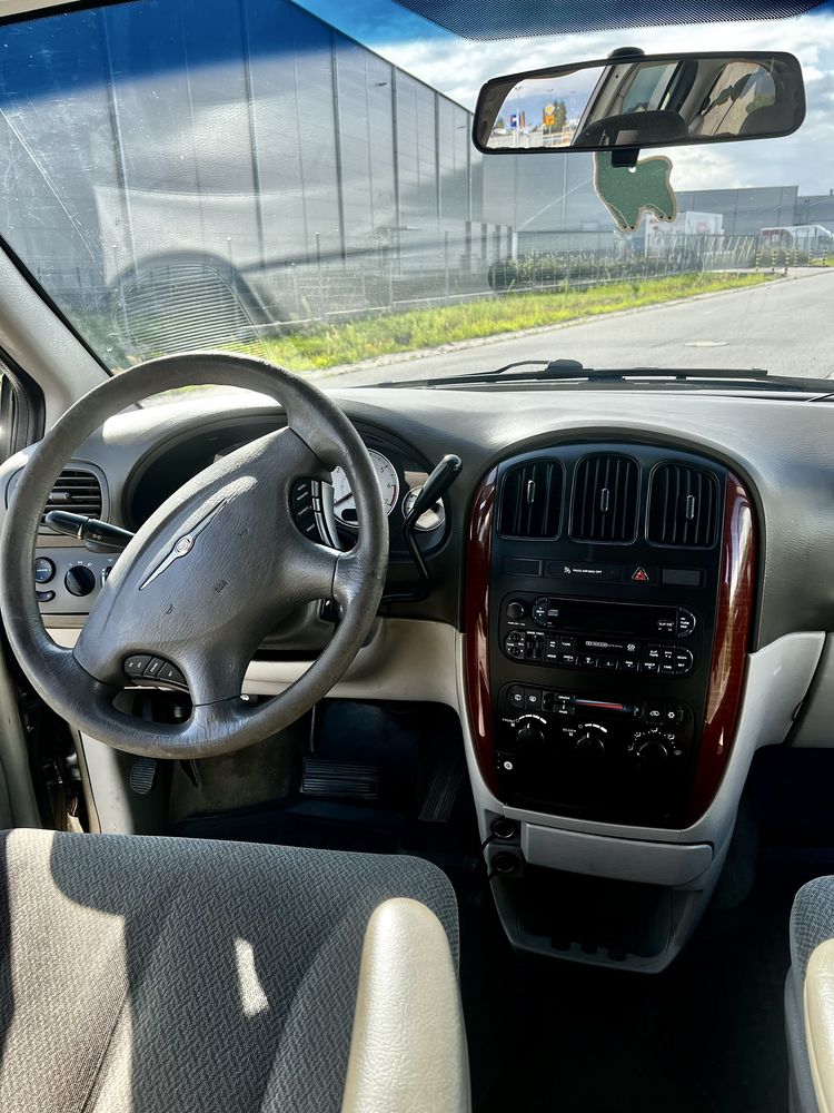 Chrysler Town & Country 3.3 V6 + lpg