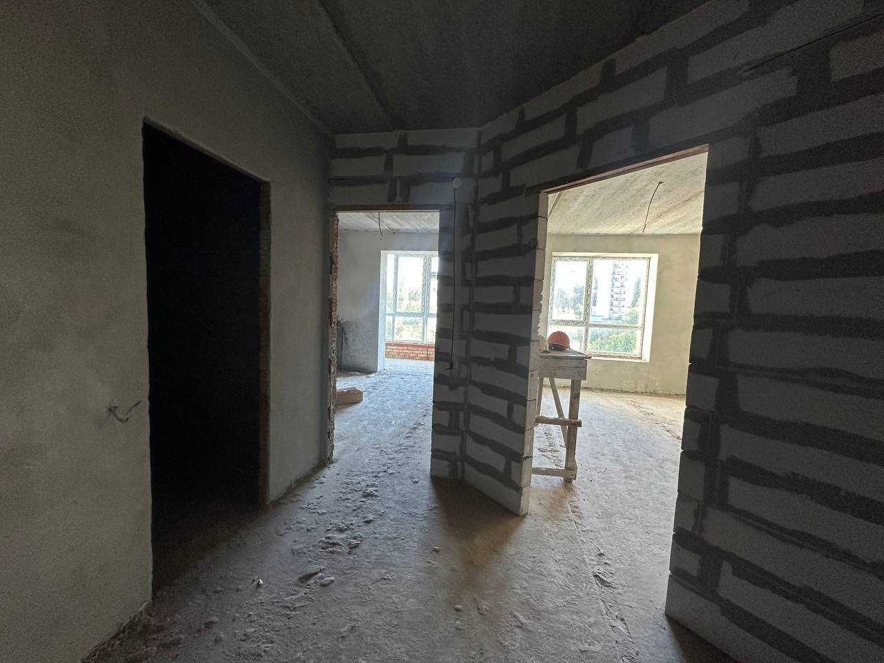 1.кв.52м2.Південно-Захід.(2%)переоформлення.