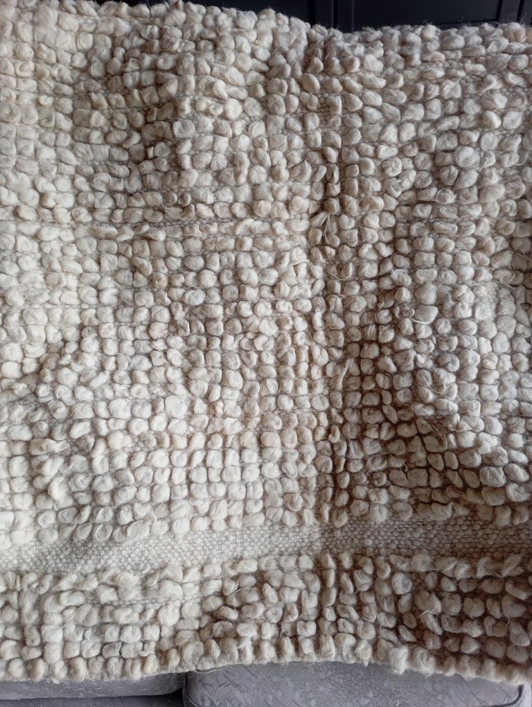 Carpete de lã de ovelha
