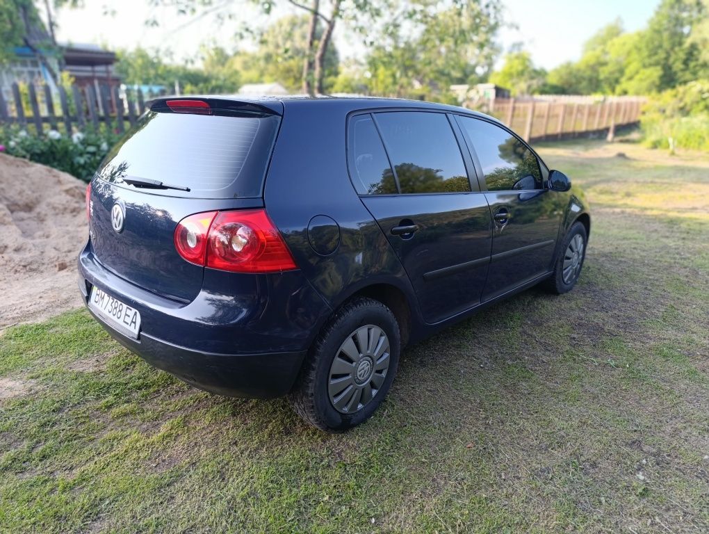 Volkswagen Golf V