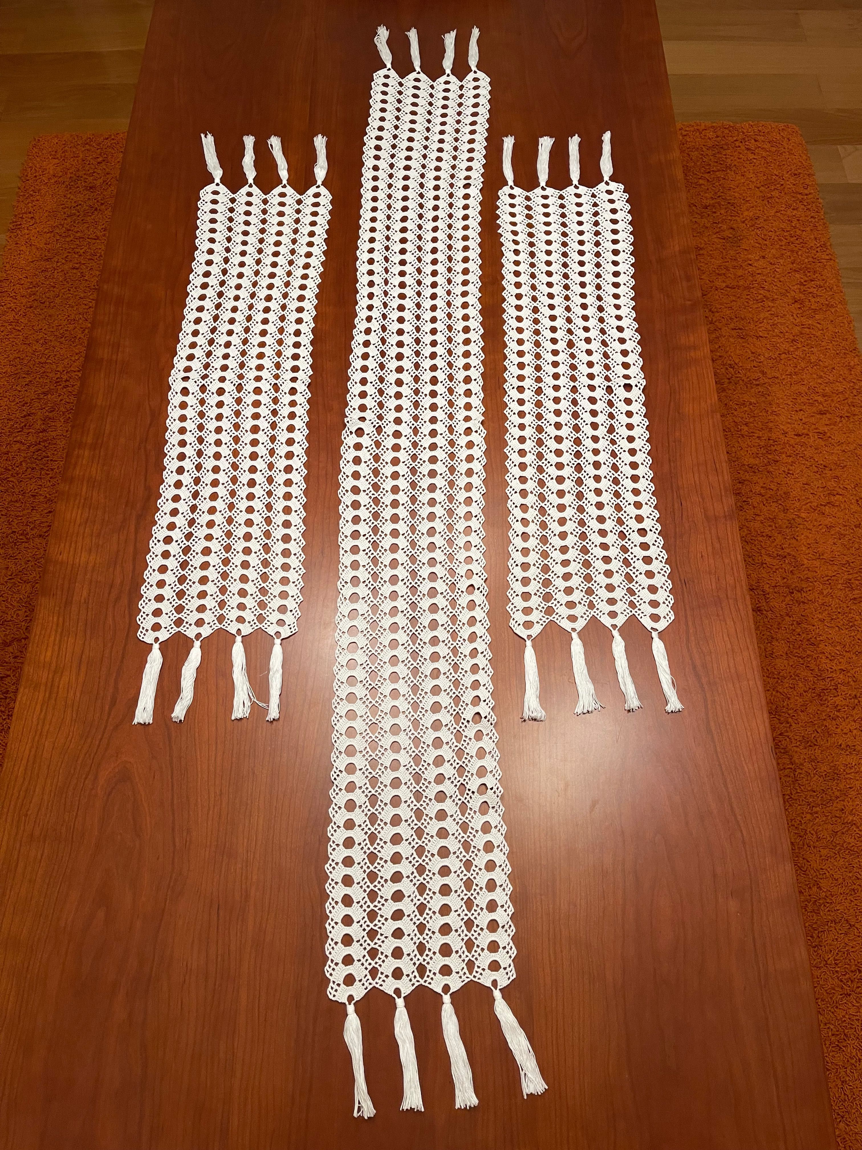 Conjunto naperons em renda
