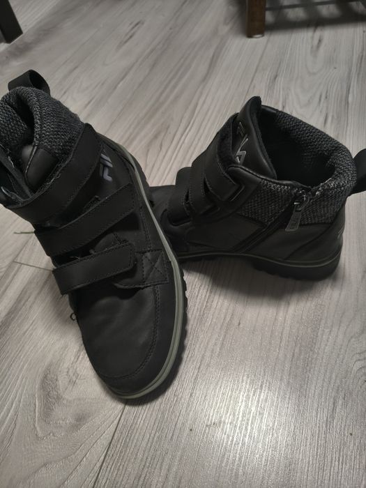 Buty chłopięce Fila 38.