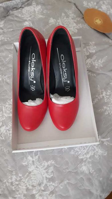 Czółenka damskie - szpilki