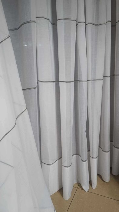 firanki  z metra BATYST j,krem+paseczki, wys 280 cm WYPRZ