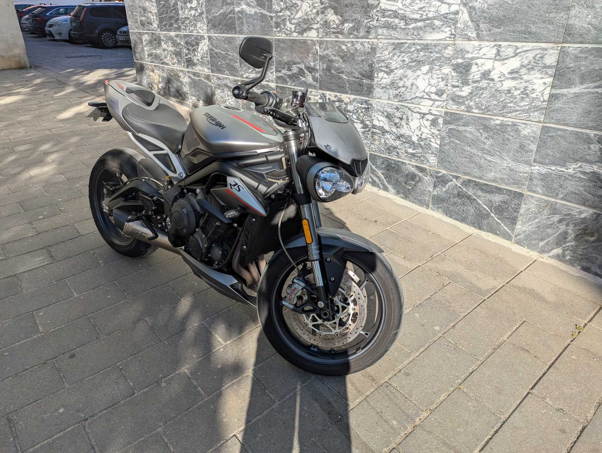 Triumph Street Triple 765 RS