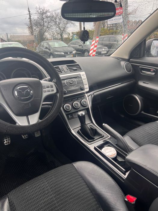 Мазда 6 продається