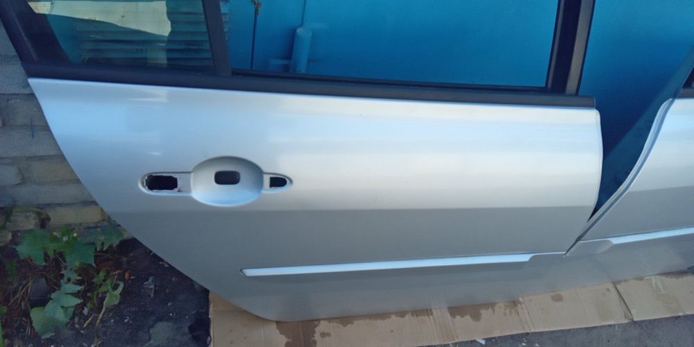 Дверь Дверка Двери Двері Седан Меган 2 Renault Megane 2 Sedan TED69