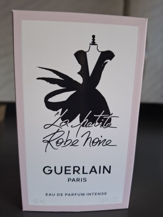 Guerlain la petite robe noire intense
