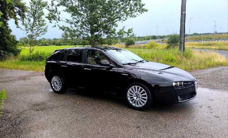 Alfa Romeo 159  1.9 JTD 190 km