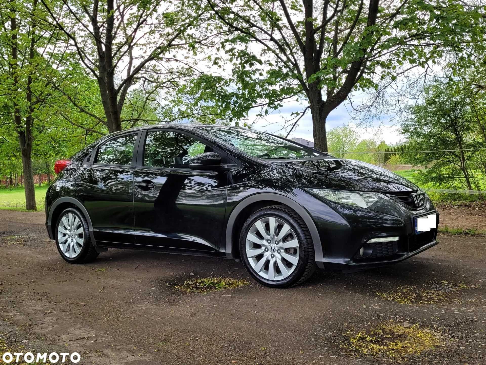 Honda Civic LED Kamera ALU 17 Bezwypadkowy JAK NOWY !!!