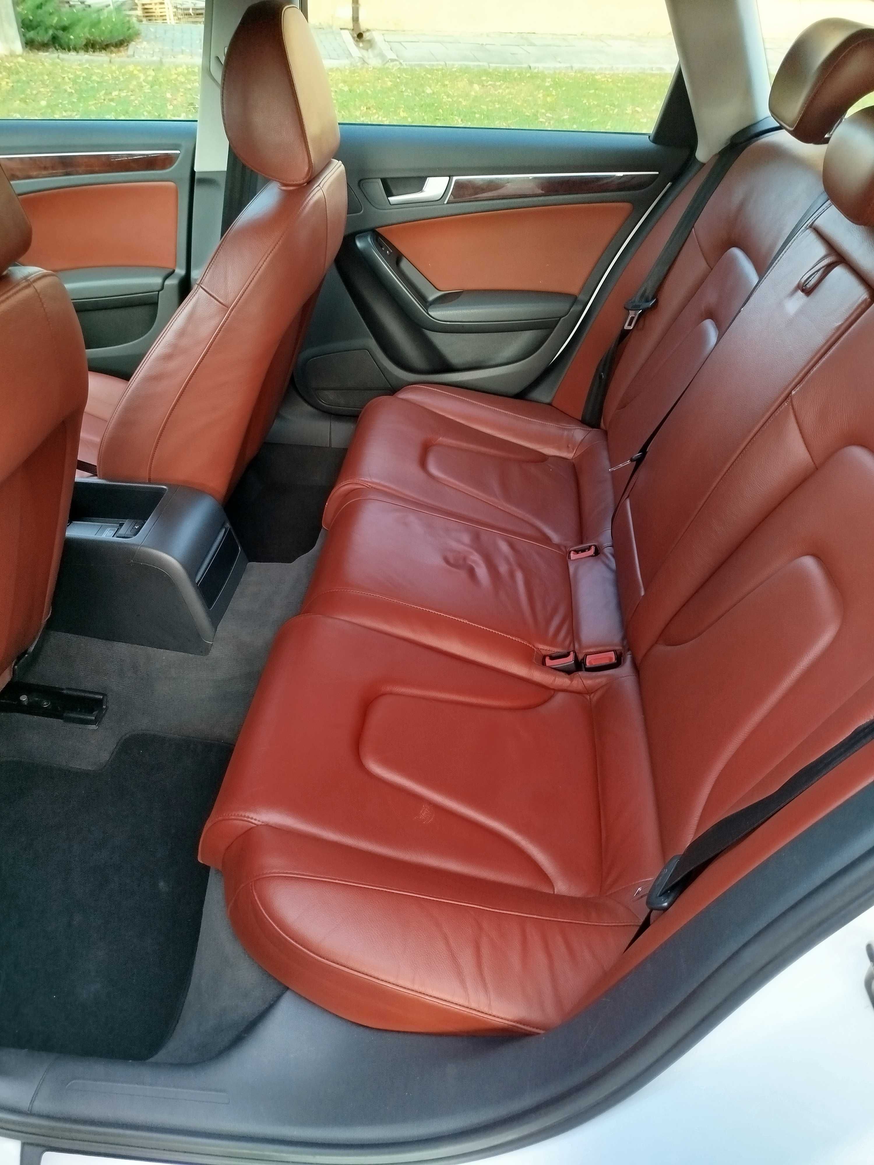 Sprzedam Audi A4 b8