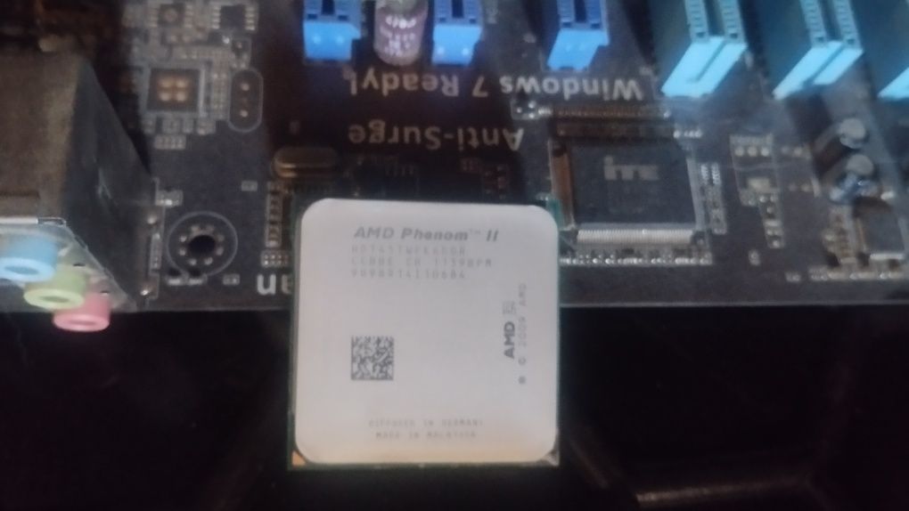 AMD Phenom II X6 1045T