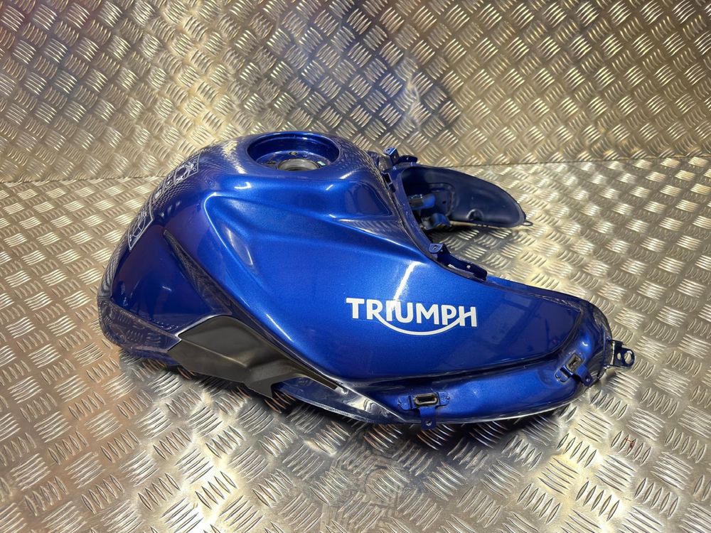 Triumph Tiger XRX 800 Zbiornik Bak Paliwa Bok Lewy Bok Prawy Błotnik