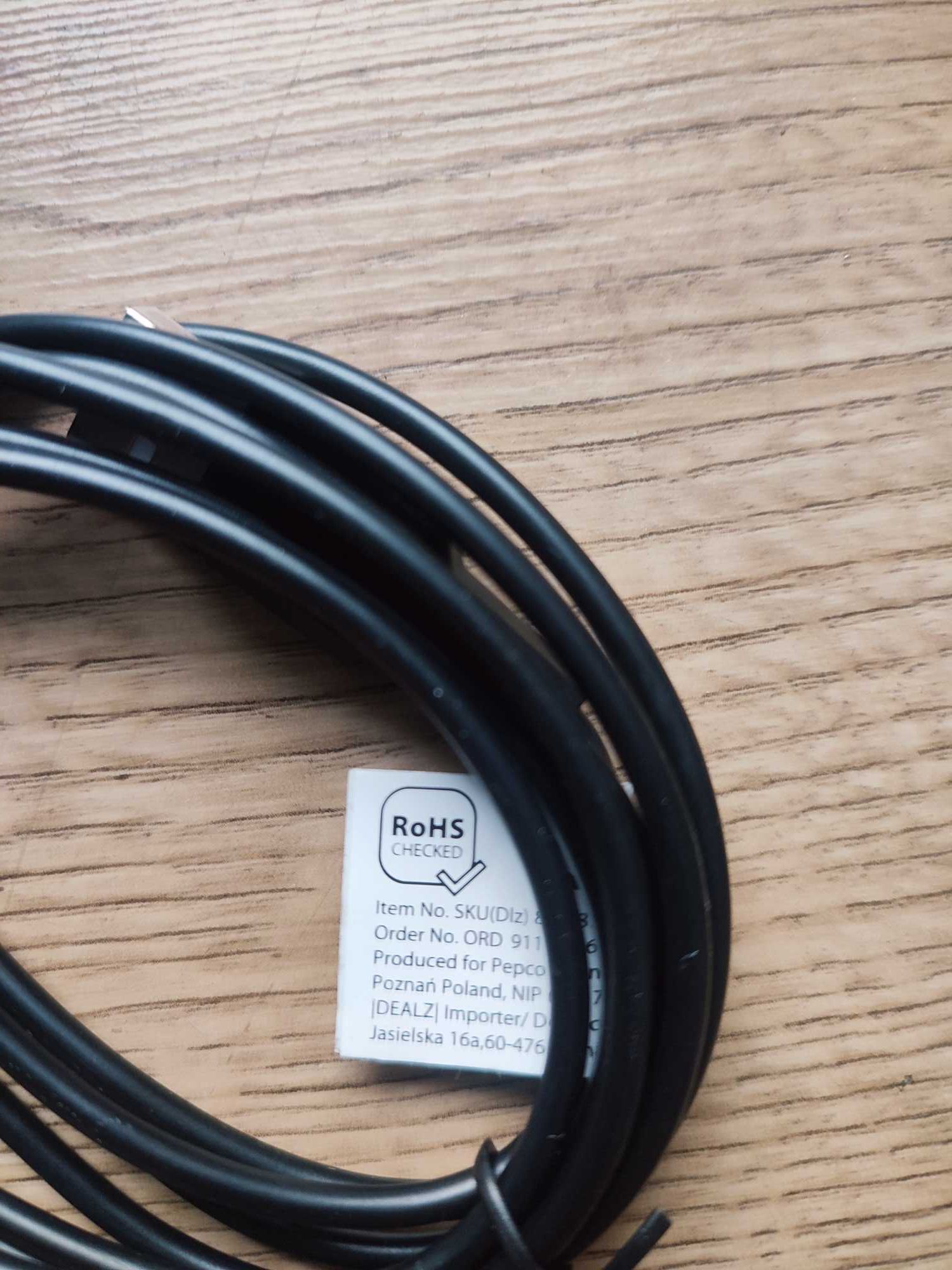 Nowy kabel do Iphone'a z transmisja danych 1.5m