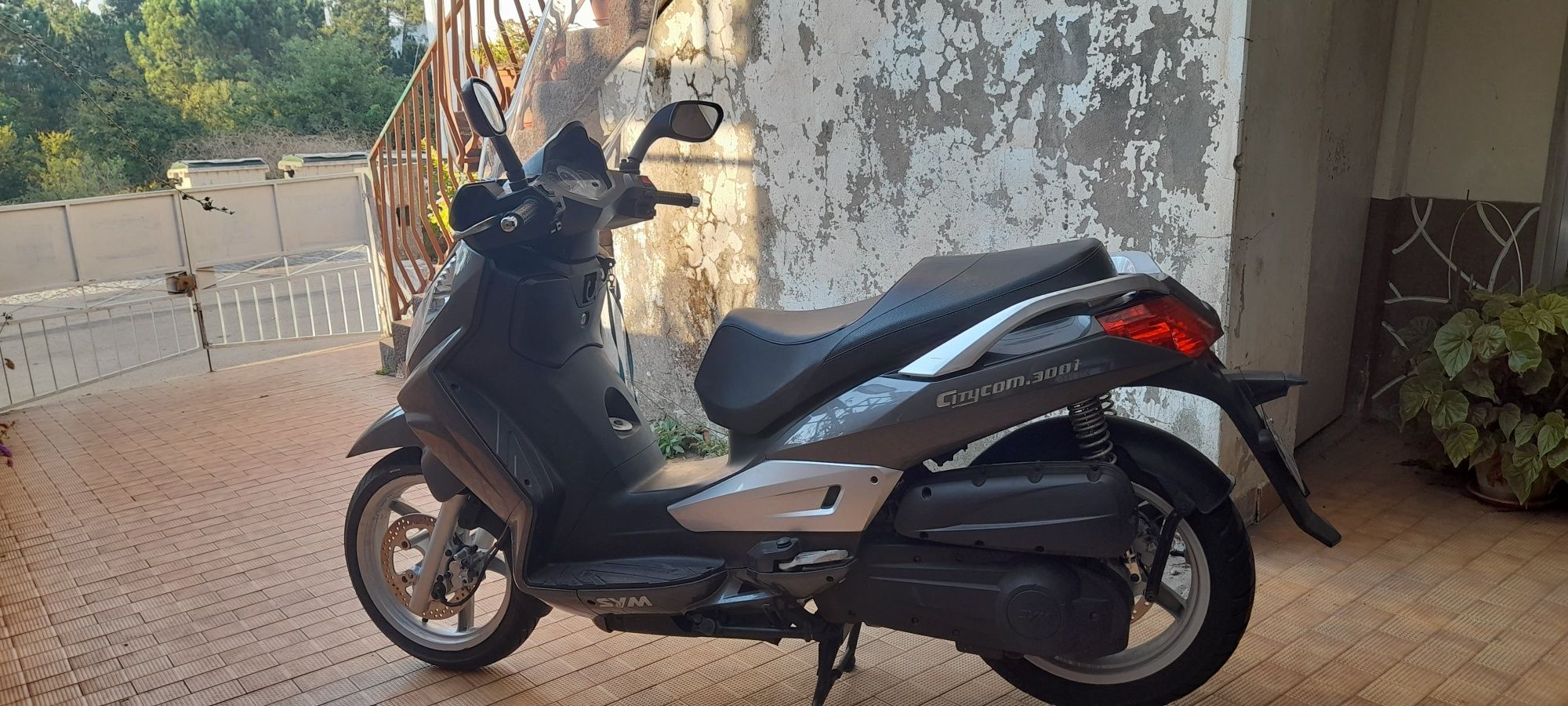 Sym300i citiycom