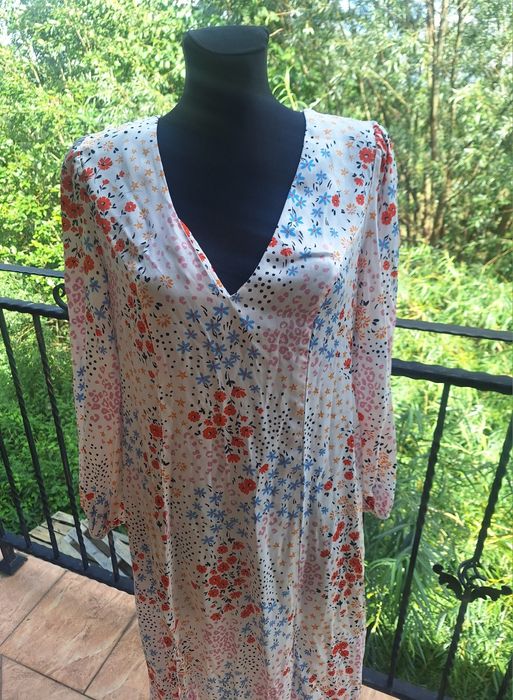 Długa sukienka maxi w kwiaty na lato na plażę marka Asos rozmiar L 40