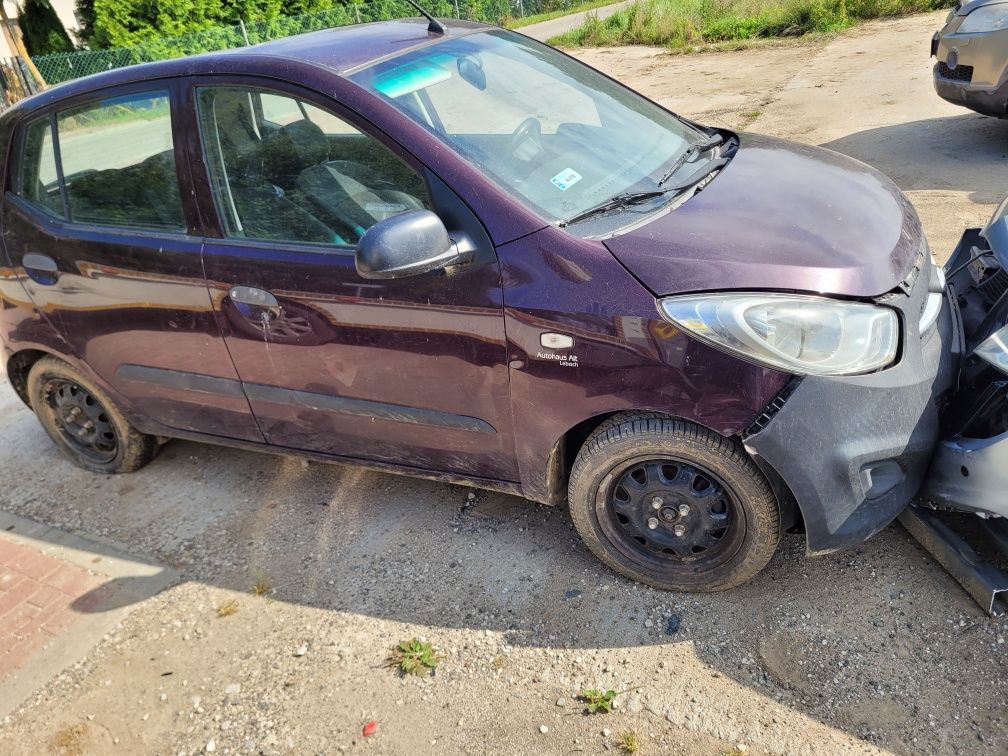 Hyundai i10 1.1 rok 2012 beż prawa rejestracji