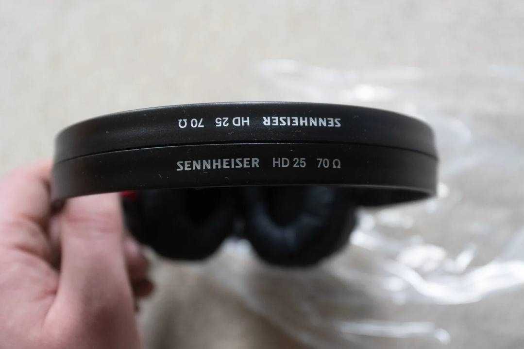 Навушники Sennheiser HD 25 Plus