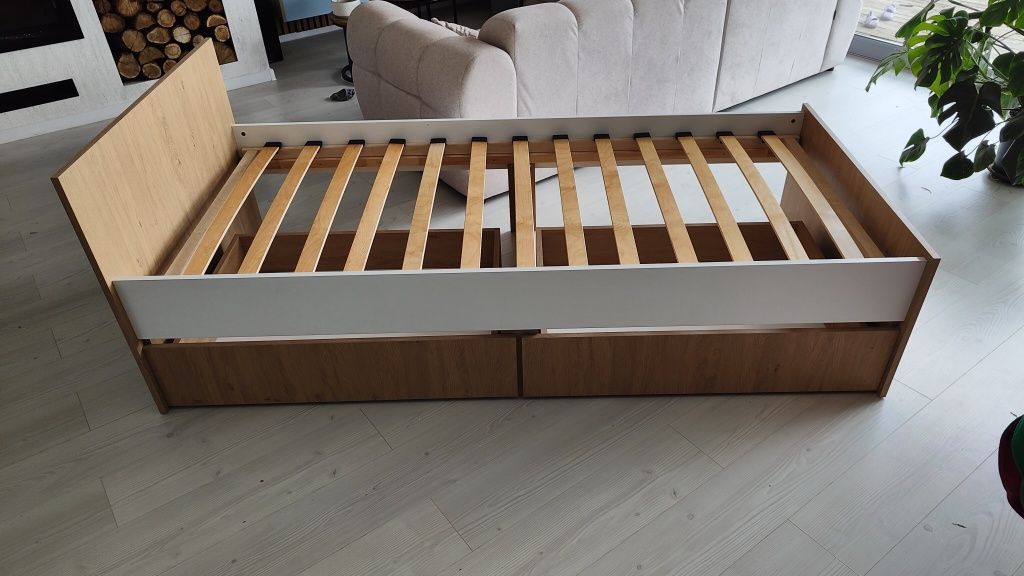 Łóżko 90x200 z szufladami