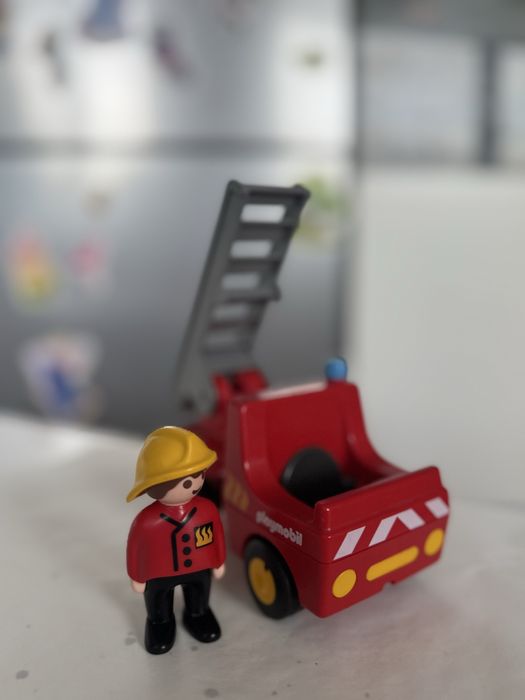 Playmobil 1.2.3. Пожежна машина і пожежник