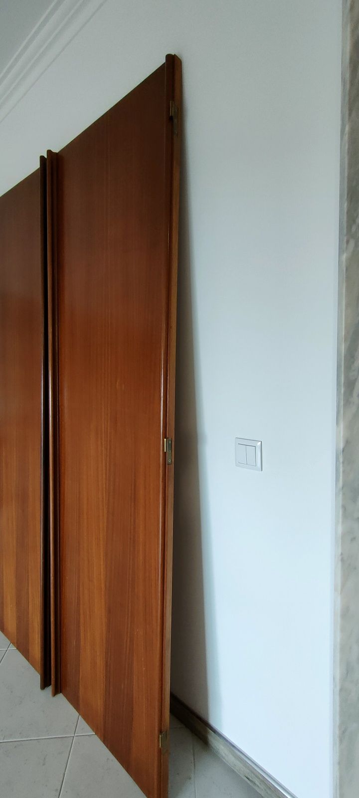 Conjuntos de Portas de Roupeiro de Madeira