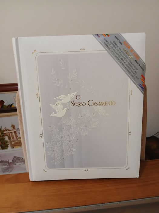 Álbum de casamento novo