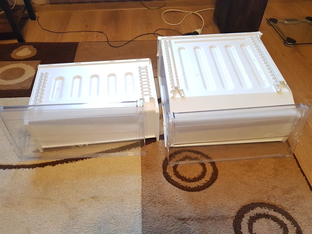 Lodówka Indesit LR6 S1 X półki szuflady balkonik front na części