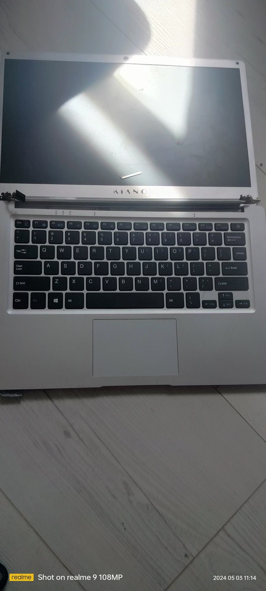 Laptop Kiano na części